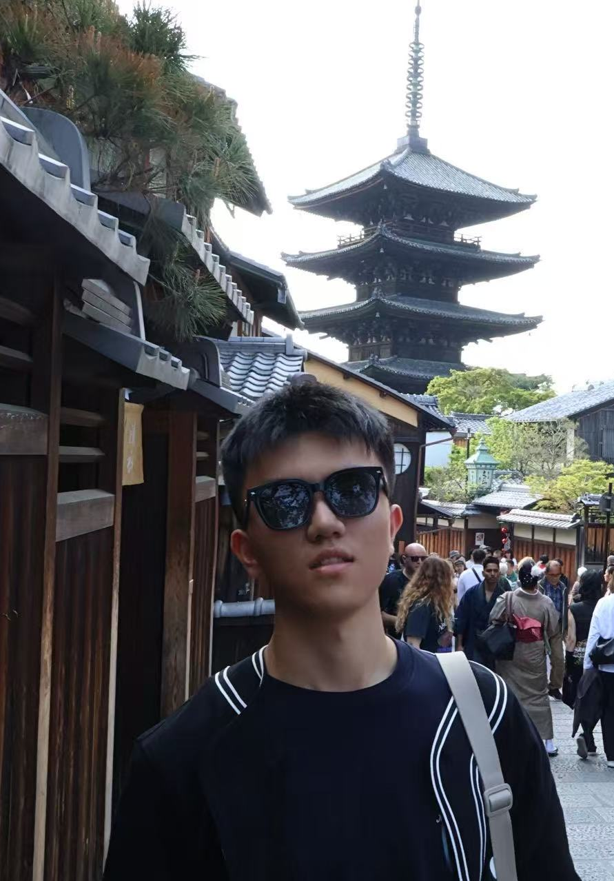 Zhirui Liu 刘智瑞